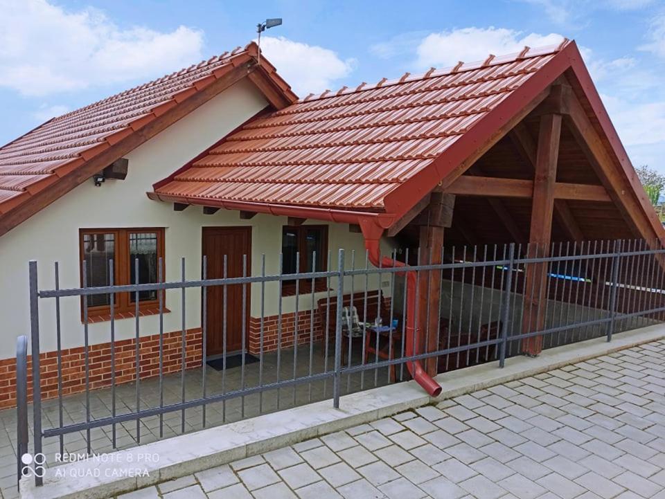 Sklipek U Svobodu Guest House Velke Bilovice Ngoại thất bức ảnh